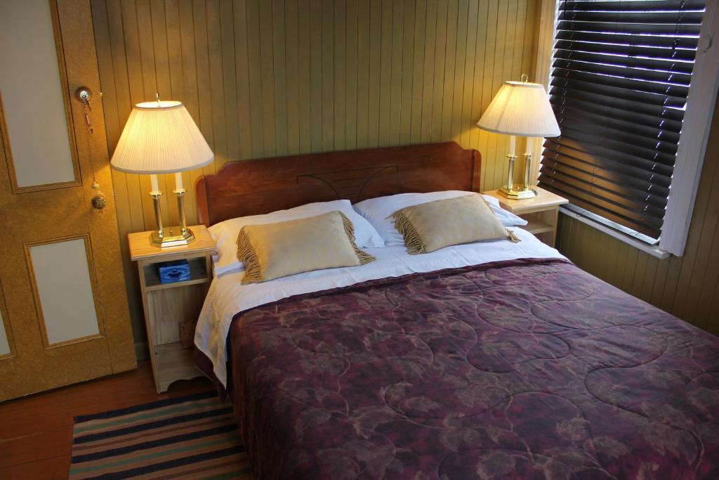 Auberge Du Cafe Chez Sam Baie-Sainte-Catherine Rum bild